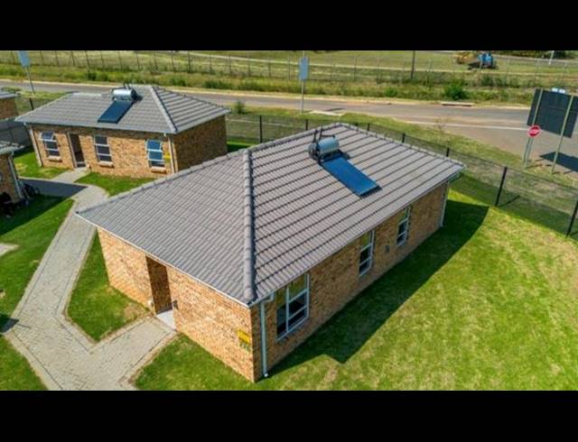 2 BEDROOM HOUSE FOR SALE IN LENASIA SOUTH